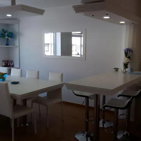 Charming In Santa Cristina Galicia, 100 M From Beach Appartement